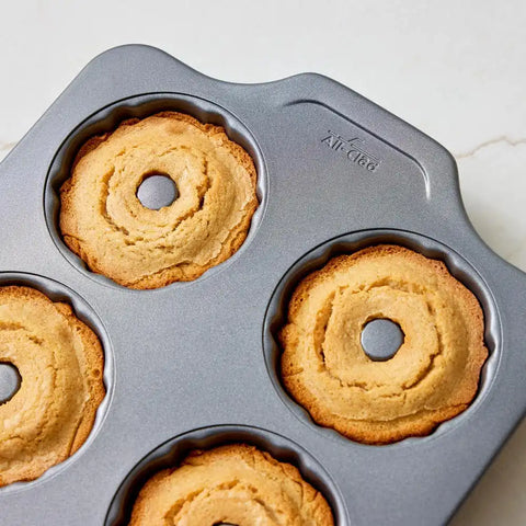 Pro-Release Nonstick Bakeware, Mini Fluted Cake Pan, 6 Cup