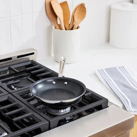 D5 Polished Pro Nonstick 5-ply Bonded Cookware, Fry Pan, 8 inch