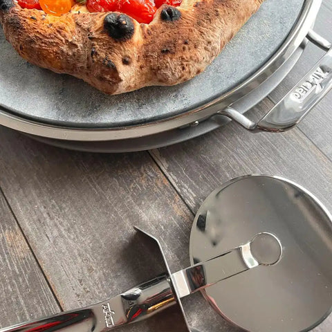 Specialty Cookware, Pizza Baker 13 inch Stone with serving tray and pizza cutter