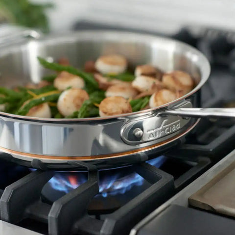 Copper Core 5-ply Bonded Cookware, Sauce Pan with lid, 4 quart