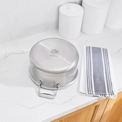 D5 Stainless Brushed 5-ply Bonded Cookware, Stockpot with lid and Strain &amp; Splatter Guard, 8 quart
